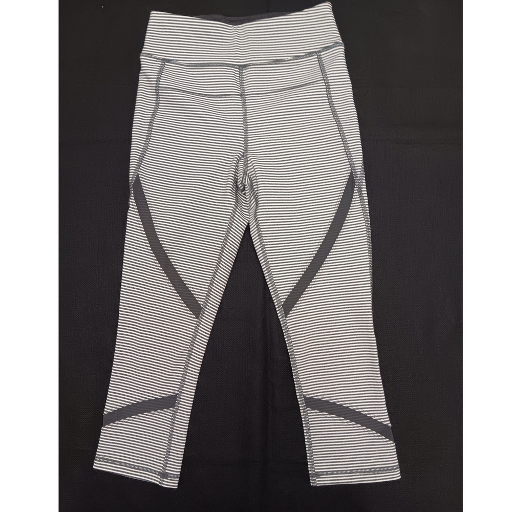 Calvin‎ Klein Performance XS Gray White Striped Crop Leggings Quick Dry